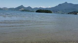 Fully Equipped Family Home Near the Beach - 9