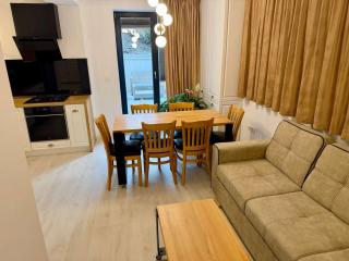 Spacious family apartment by Managr - 8