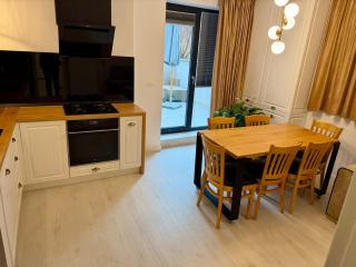 Spacious family apartment by Managr - 6