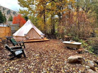 Creek-side Retreat - Glamping - 8