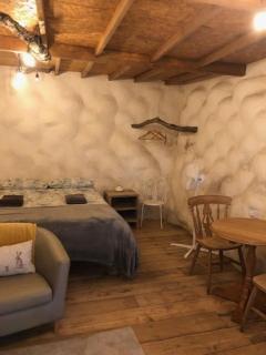 Rabbit Hobbit, 6 guest , Dartmoor hillset eco home - 2