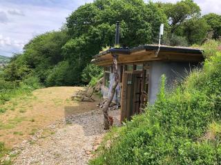 Rabbits ,2 bedroom hobbit style hillset Dartmoor with views - 8