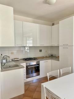 Appartamento luminoso in centro dentro le mura - 8