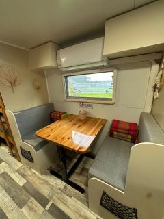 הקרוואן במושב - 3