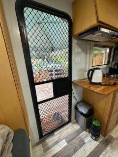 הקרוואן במושב - 6