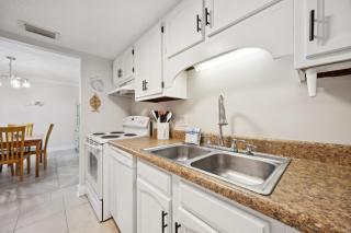 Chill by The Shores - Pet Friendly - Fernandina Beach - 2