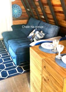 Chalé Na coruja e Chalé Encanto com BANHEIRA com AQUECEDOR e hidromassagem 7,5km centro Águas com COM CAFÉ, internet Starlink - 7