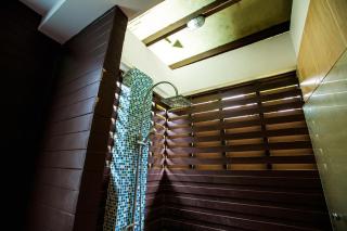 Phi Phi Andaman Beach Resort - 9