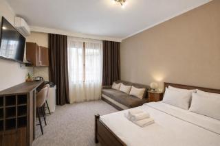 Heart of the City Stunning city View,Balcony Free Wi-Fi - 8