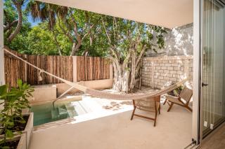 Greta Puerto Morelos - 1