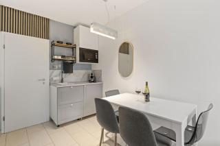 Cozy Cologne 3-Zimmer Ferienwohnung in Bestlage! Zentral, Balkon & Parking - 6