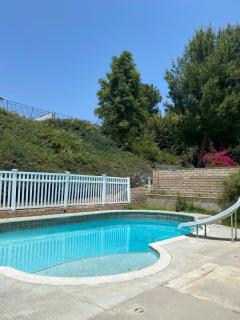 530 sq ft Mini House in Walnut - 7