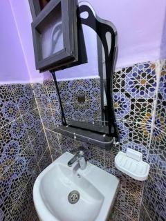 Cozy Rooms at Moove Oil Café - 5