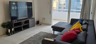 Executive 2BR Spacious Apartment , Limassol Center, 2 Balconies, Ideal Business Stay - SuperCentro! - 4