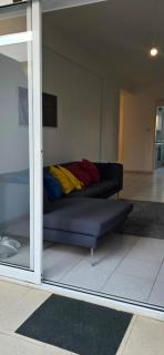Executive 2BR Spacious Apartment , Limassol Center, 2 Balconies, Ideal Business Stay - SuperCentro! - 2