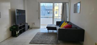 Executive 2BR Spacious Apartment , Limassol Center, 2 Balconies, Ideal Business Stay - SuperCentro! - 3