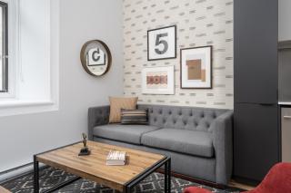 The Alexander Hotel - Old Montreal - 3