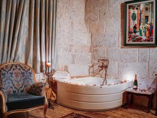 Mahperi Cappadocia Cave - 1