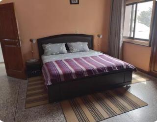 Ideal Blend of Style & Location - 7