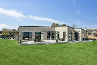 Modern Beach House With Sea Views At Bjørnsknude - 9