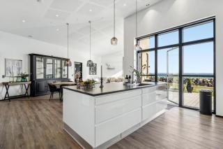 Modern Beach House With Sea Views At Bjørnsknude - 1