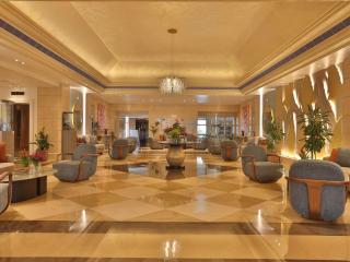 Mövenpick Hotel Beirut - 4