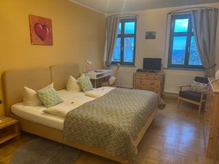 Burghof Ferienwohnungen Görlitz Apartmenthaus - 6