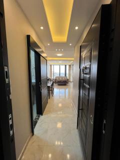 Elegant 2-Bedroom Apartment - 6