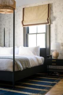 Sanctuary Suite at The Royce Newport - 6