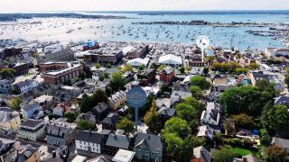 Sanctuary Suite at The Royce Newport - 1