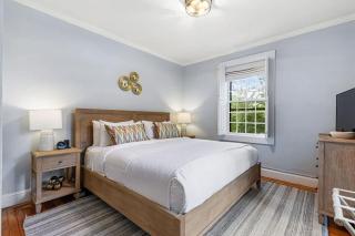 Sea Glass Suite - Luxury in Newport - 9