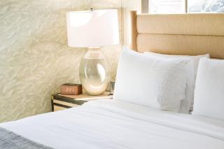 The Whale Suite Historic Coastal Luxury Newport - 0