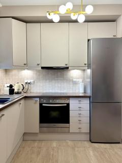 Chłodna Premium 2-Bedroom Apartment, City Center - 9