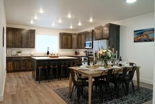 Teewinot Townhome - 2