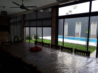 CASA CON PILETA EN EL CENTRO de CORRIENTES - 4