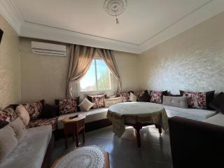 Cozy & Modern Apartment Minutes from Menara Airport - 5