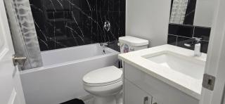 Glacier Comfort Living Suite - 8