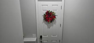 Glacier Comfort Living Suite - 7