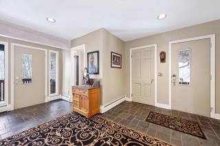 Chalet Across from Holiday Valley Walk to Lifts - 4