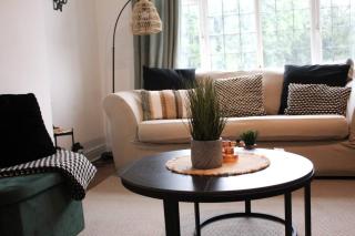 SHM Stays NECAirport M6 Free Parking Available - Solihull - 4