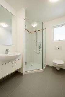 6mins to airport Large Family House - 3