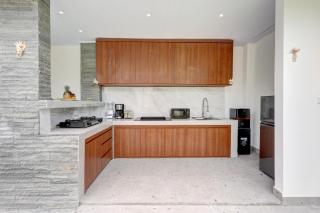 Close to Beach Paddy View 6BR Villa with Billiard - 3