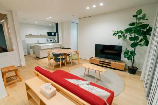 藤乃宿 VILLA MOERE-new新築戸建て一棟貸し-バルコニー付き-モエレ沼公園東口車で4分! - 1