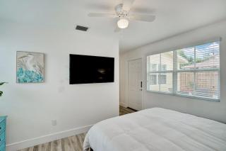 Beach Escape One Block from the Beach - Pompano Beach - 7