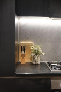 Modern 2BR City Retreat Wominjeka Walk, West Melbourne - 9