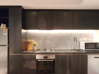 Modern 2BR City Retreat Wominjeka Walk, West Melbourne - 6