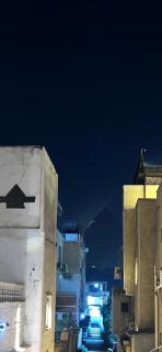 Golden king pyramids view INN - 4