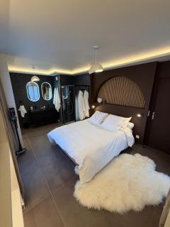 L'Écrin Beige - Immersive suite with private Jacuzzi - 8