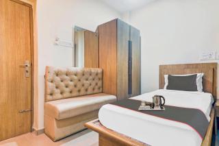 Collection O THE CROWN HOTEL - 0