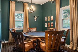 Hot Tub | Sleeps 24 | Game Room | Near Zoo - 8